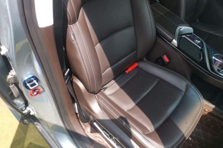 Used Geely Auto Jiajie 2019 1.5TD MHEV DCT Deluxe Edition Right Front Seat