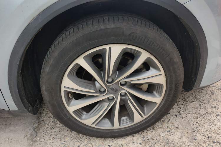 Used Geely Auto Jiajie 2019 1.5TD MHEV DCT Deluxe Edition Right Front Wheel Hub