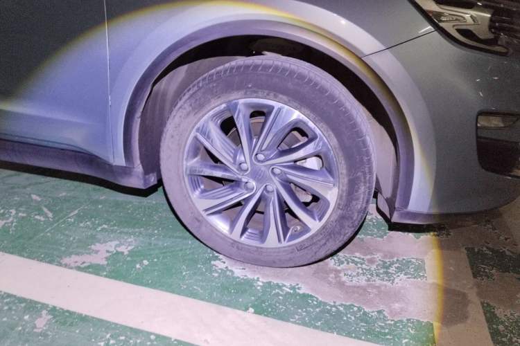 Used Geely Auto Jiajie 2019 1.5TD MHEV DCT Luxury Edition Right Front Wheel Hub