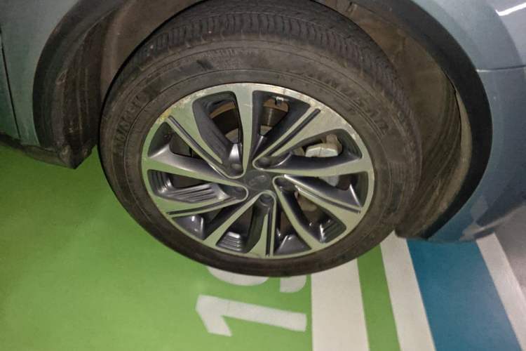 Used Geely Auto Jiajie 2019 1.5TD MHEV DCT Luxury Edition Right Front Wheel Hub