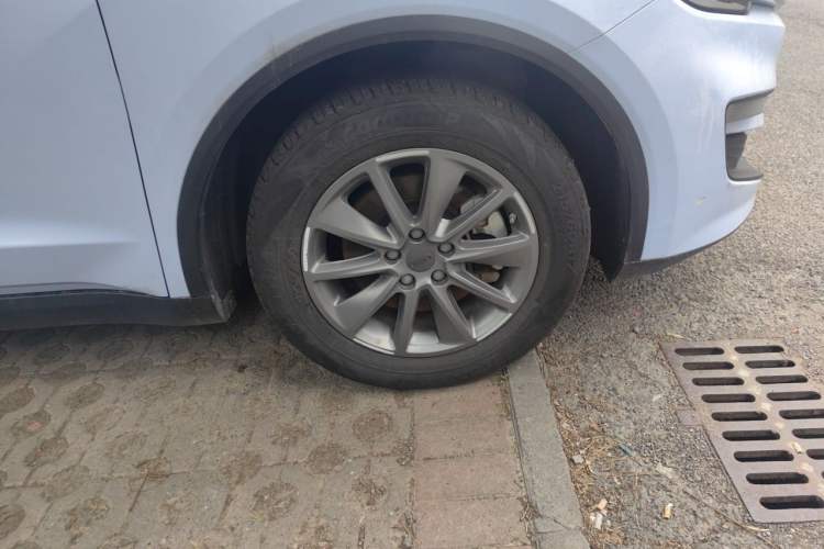 Used Geely Auto Jiajie 2019 1.8TD Automatic Comfort Edition Right Front Wheel Hub