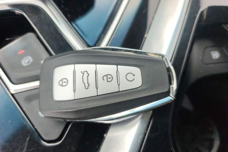 Used Geely Auto Jiajie 2019 1.5TD MHEV DCT Deluxe Edition Vehicle Key