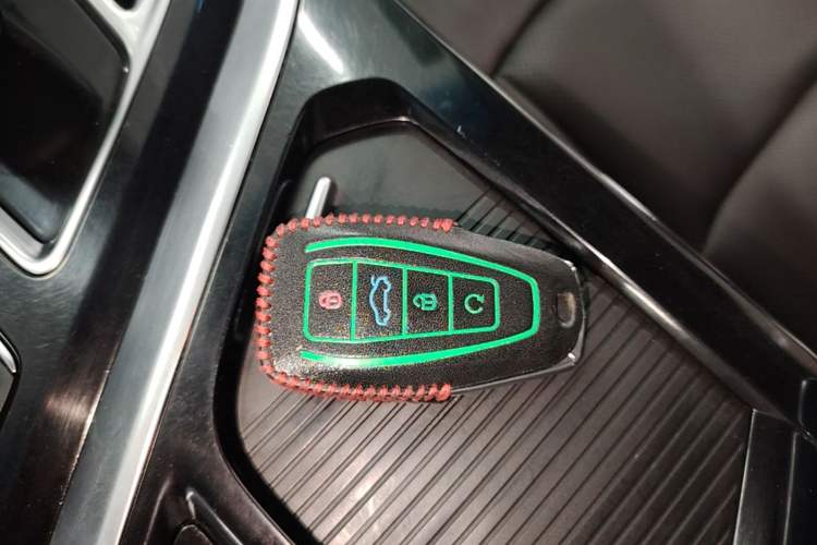 Used Geely Auto Jiajie 2019 1.5TD MHEV DCT Luxury Edition Vehicle Key