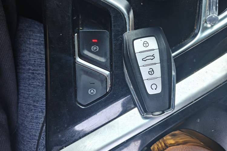 Used Geely Auto Jiajie 2019 1.5TD MHEV DCT Luxury Edition Vehicle Key