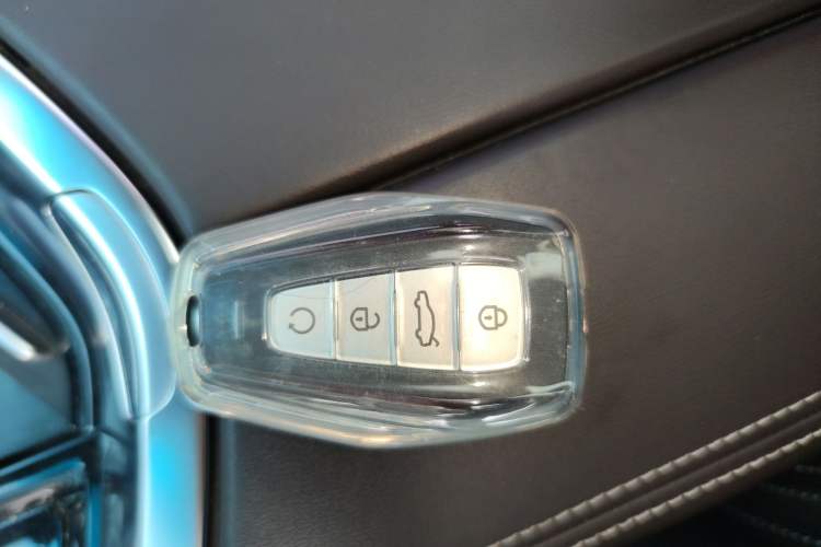 Used Geely Auto Jiajie 2019 1.5TD MHEV DCT Deluxe Edition Vehicle Key