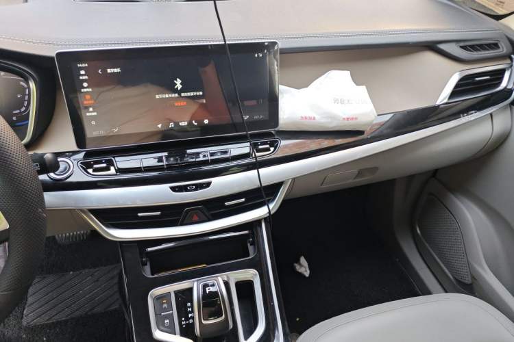 Used Geely Auto Jiajie 2019 1.5TD MHEV DCT Yaoxiang Edition Audio And AC Panel