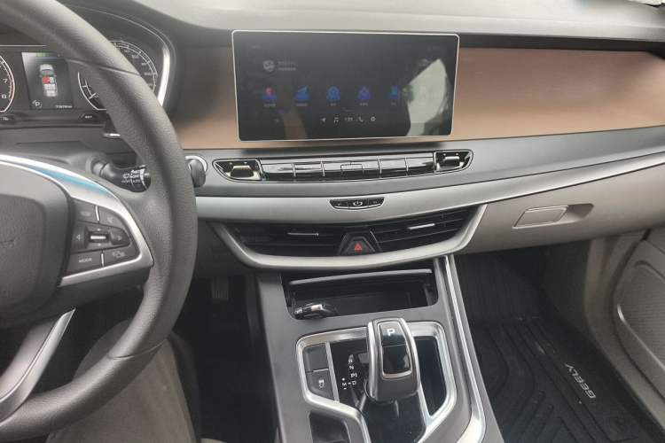 Used Geely Auto Jiajie 2019 1.8TD Automatic Enjoyment Model Audio And AC Panel