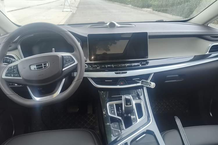 Used Geely Auto Jiajie 2019 1.5TD MHEV DCT Luxury Edition Center Console