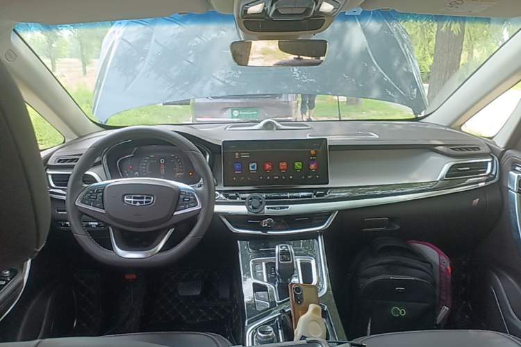 Used Geely Auto Jiajie 2019 1.5TD MHEV DCT Deluxe Edition Center Console