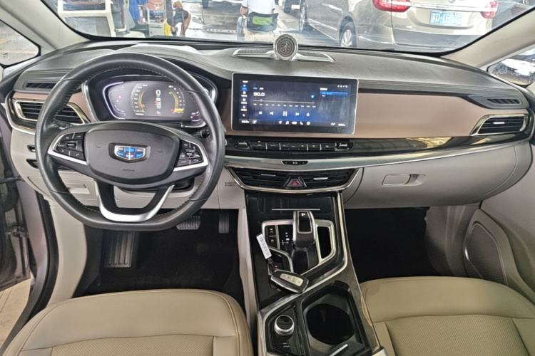 Used Geely Auto Jiajie 2019 1.5TD MHEV DCT Yaoxiang Edition Center Console