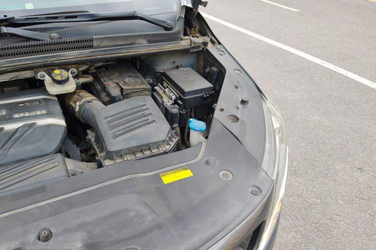 Used Geely Auto Jiajie 2019 1.5TD MHEV DCT Deluxe Edition Engine Bay Left