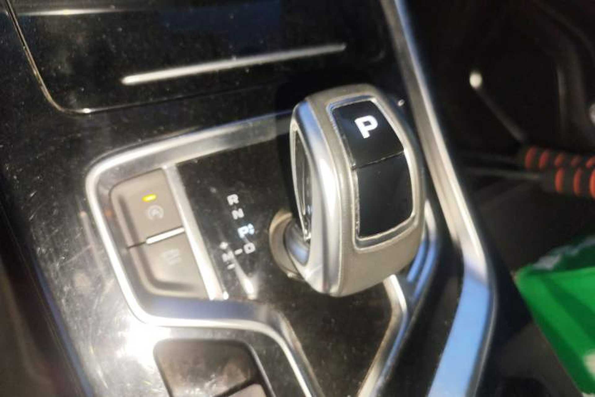 Used Geely Auto Jiajie 2019 1.5TD MHEV DCT Deluxe Edition Gear Lever