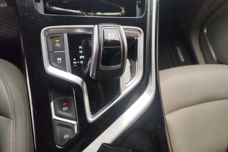 Used Geely Auto Jiajie 2019 1.5TD MHEV DCT Luxury Edition Gear Lever