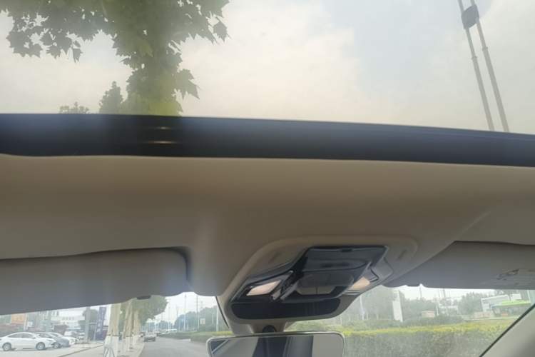 Used Geely Auto Jiajie 2019 1.5TD MHEV DCT Luxury Edition Headliner