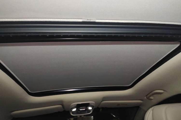 Used Geely Auto Jiajie 2019 1.8TD Automatic Luxury Model Headliner