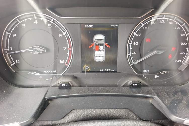 Used Geely Auto Jiajie 2019 1.8TD Automatic Enjoyment Model Instrument Cluster