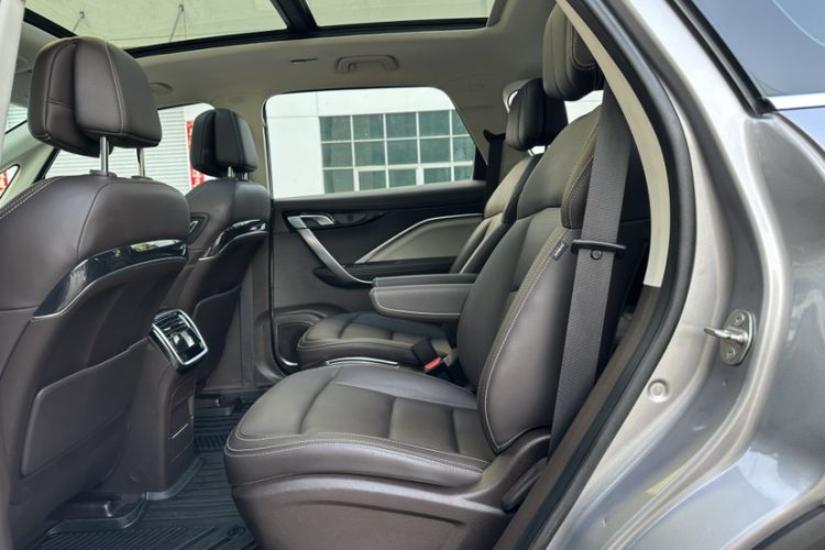 Used Geely Auto Jiajie 2019 1.5TD MHEV DCT Deluxe Edition Interior 4