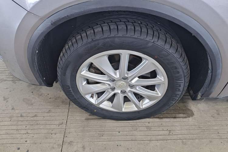 Used Geely Auto Jiajie 2019 1.5TD MHEV DCT Yaoxiang Edition Left Front Wheel Hub