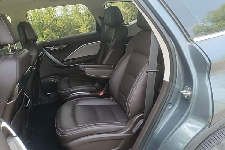 Used Geely Auto Jiajie 2019 1.5TD MHEV DCT Deluxe Edition Left Rear Seat