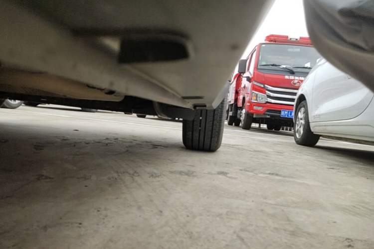 Used Geely Auto Jiajie 2019 1.5TD MHEV DCT Yaoxiang Edition Left Side Sill