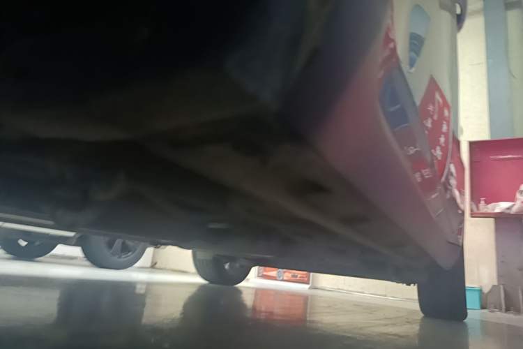 Used Geely Auto Jiajie 2019 1.5TD MHEV DCT Deluxe Edition Left Side Sill