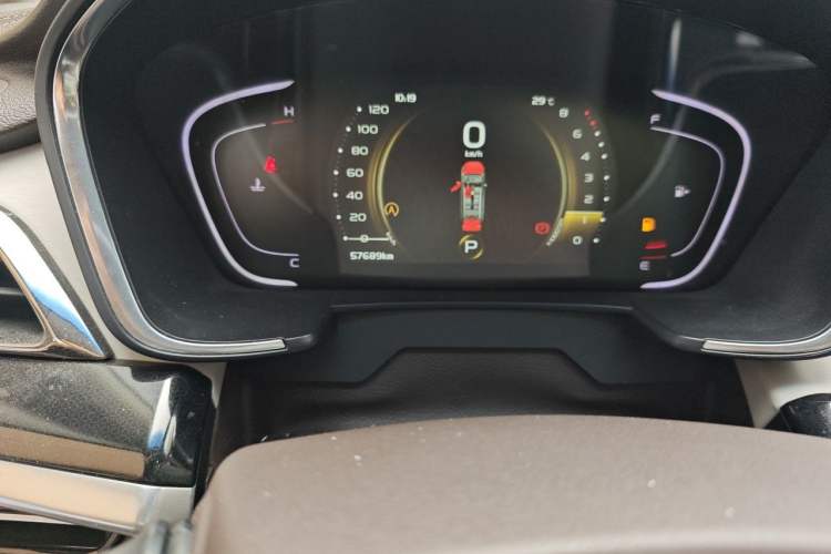 Used Geely Auto Jiajie 2019 1.5TD MHEV DCT Luxury Edition Odometer Close Up