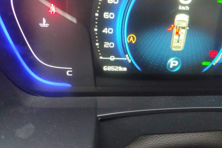 Used Geely Auto Jiajie 2019 1.5TD MHEV DCT Luxury Edition Odometer Close Up