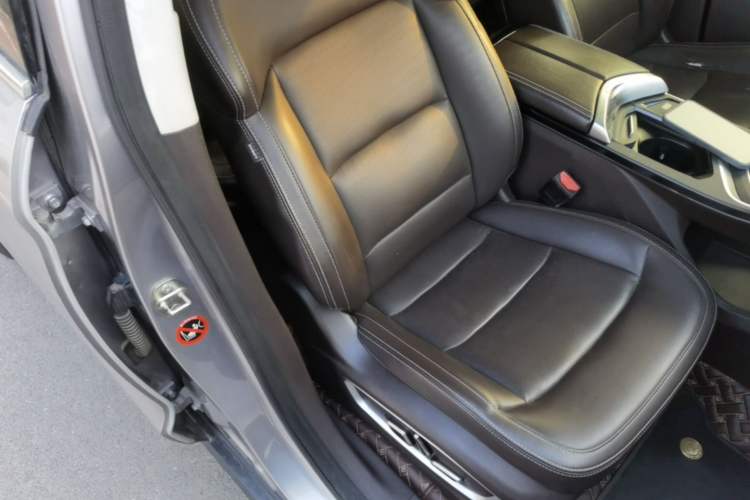 Used Geely Auto Jiajie 2019 1.5TD MHEV DCT Deluxe Edition Right Front Seat
