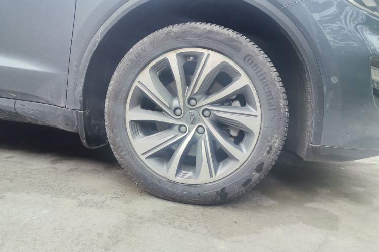 Used Geely Auto Jiajie 2019 1.5TD MHEV DCT Yaoxiang Edition Right Front Wheel Hub
