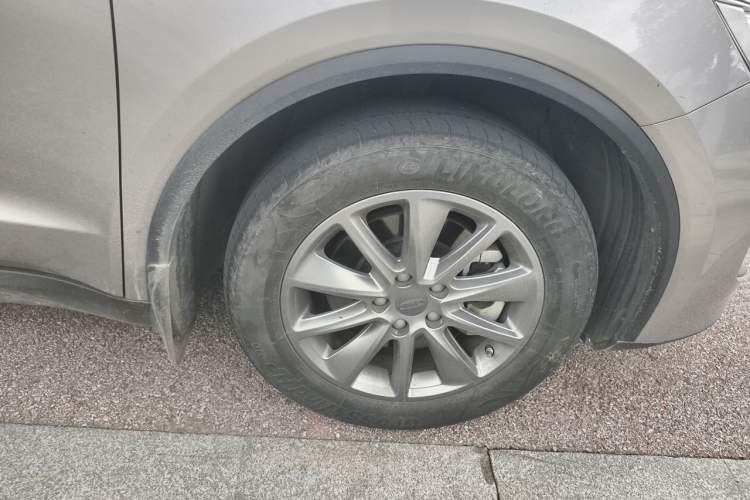 Used Geely Auto Jiajie 2019 1.8TD Automatic Enjoyment Model Right Front Wheel Hub