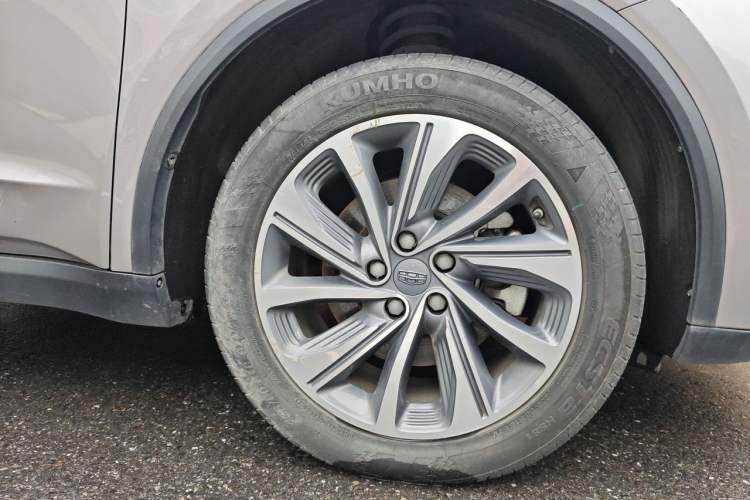 Used Geely Auto Jiajie 2019 1.5TD MHEV DCT Luxury Edition Right Front Wheel Hub