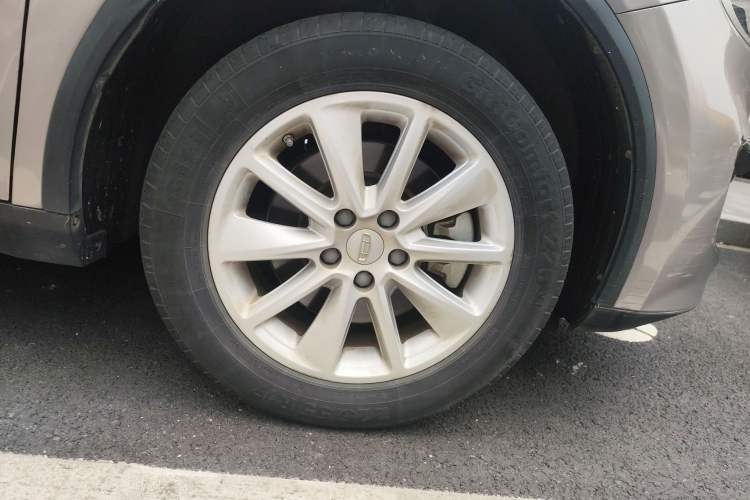 Used Geely Auto Jiajie 2019 1.5TD MHEV DCT Luxury Edition Right Front Wheel Hub