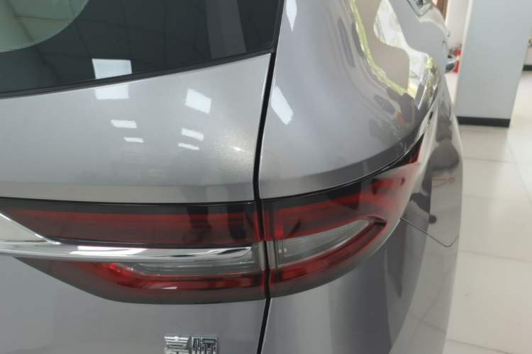 Used Geely Auto Jiajie 2019 1.5TD MHEV DCT Deluxe Edition Right Rear Taillight