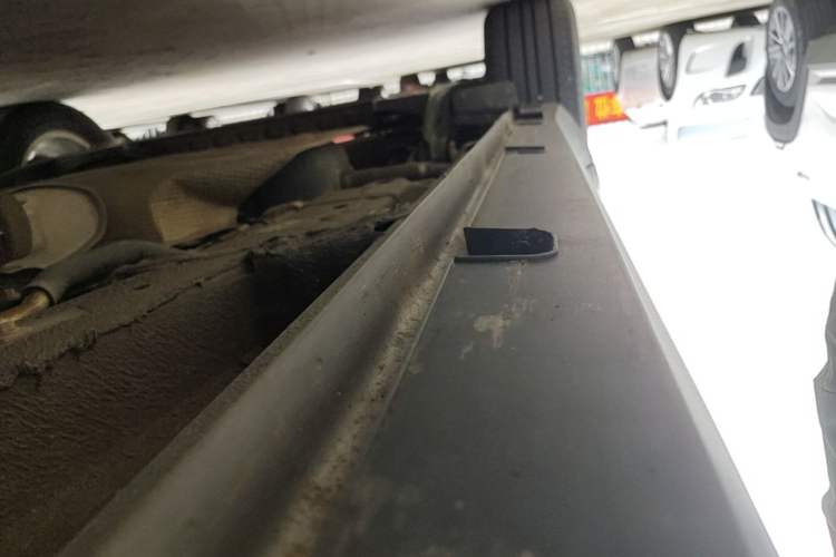 Used Geely Auto Jiajie 2019 1.5TD MHEV DCT Yaoxiang Edition Right Side Sill