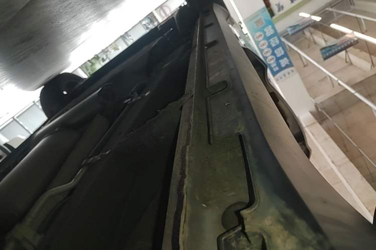Used Geely Auto Jiajie 2019 1.5TD MHEV DCT Deluxe Edition Right Side Sill