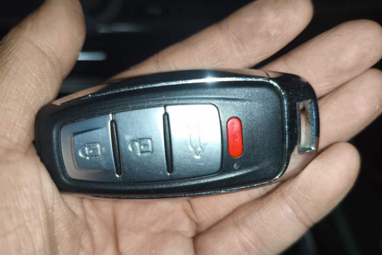 Used Geely Auto Jiajie 2019 1.5TD MHEV DCT Deluxe Edition Vehicle Key