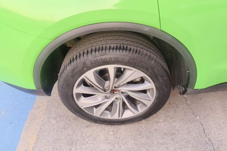 Used Geely Auto Jiajie 2019 1.5TD MHEV DCT Luxury Edition Right Rear Wheel Hub