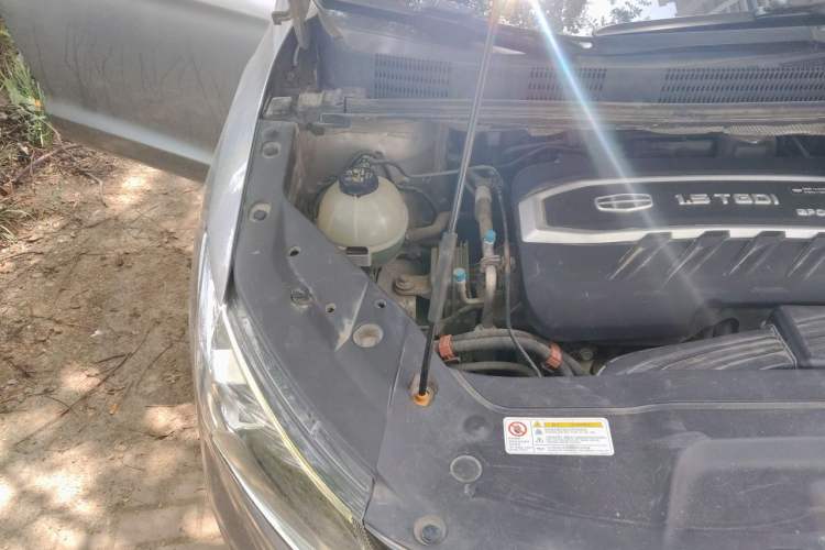 Used Geely Auto Jiajie 2019 1.5TD MHEV DCT Deluxe Edition Engine Bay Right