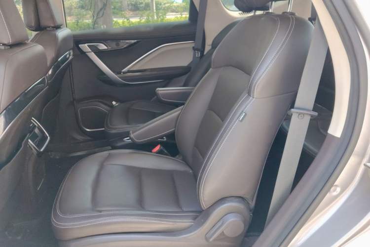 Used Geely Auto Jiajie 2019 1.5TD MHEV DCT Deluxe Edition Left Rear Seat