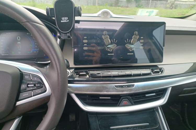 Used Geely Auto Jiajie 2019 1.5TD MHEV DCT Deluxe Edition Audio And AC Panel