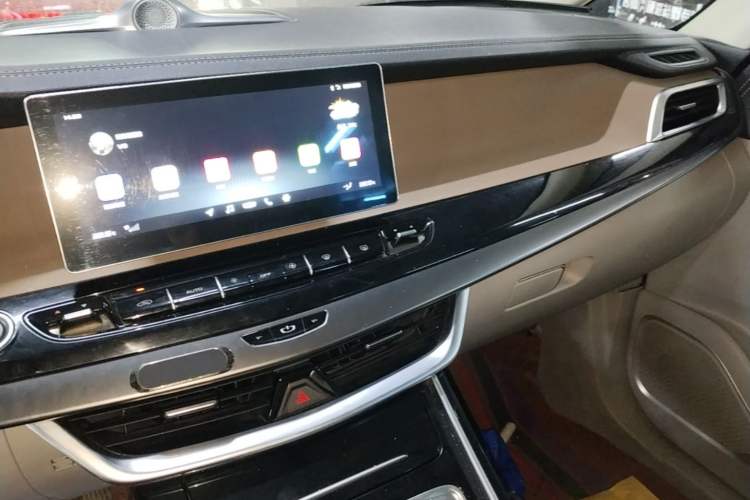 Used Geely Auto Jiajie 2019 1.8TD Automatic Enjoyment Model Audio And AC Panel