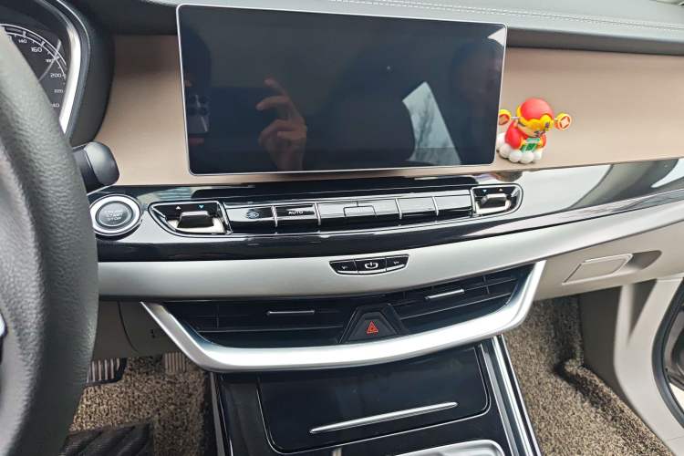 Used Geely Auto Jiajie 2019 1.8TD Automatic Enjoyment Model Audio And AC Panel