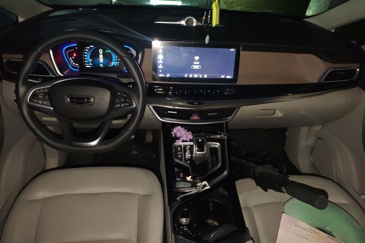 Used Geely Auto Jiajie 2019 1.5TD MHEV DCT Yaoxiang Edition Center Console