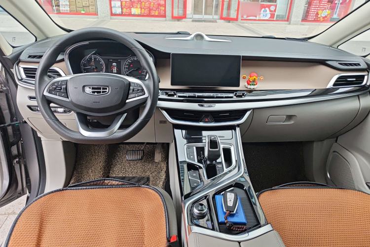 Used Geely Auto Jiajie 2019 1.8TD Automatic Enjoyment Model Center Console