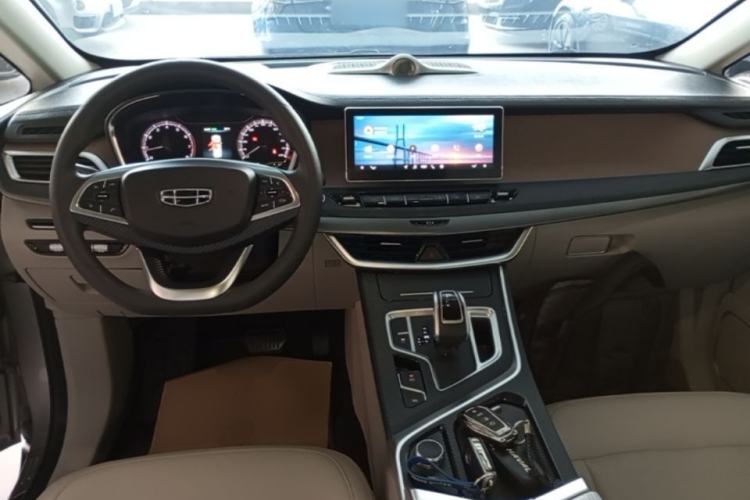 Used Geely Auto Jiajie 2019 1.8TD Automatic Enjoyment Model Center Console