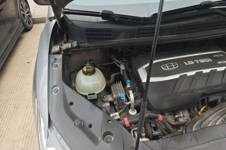 Used Geely Auto Jiajie 2019 1.5TD MHEV DCT Deluxe Edition Engine Bay Right