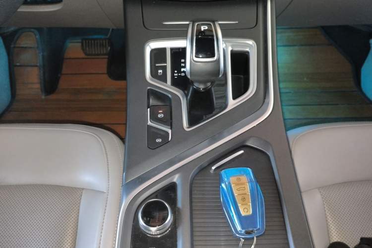 Used Geely Auto Jiajie 2019 1.8TD Automatic Enjoyment Model Gear Lever