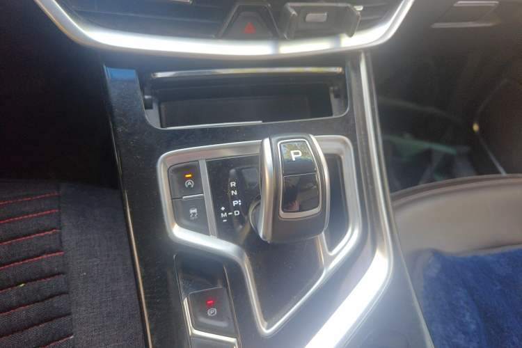 Used Geely Auto Jiajie 2019 1.5TD MHEV DCT Luxury Edition Gear Lever