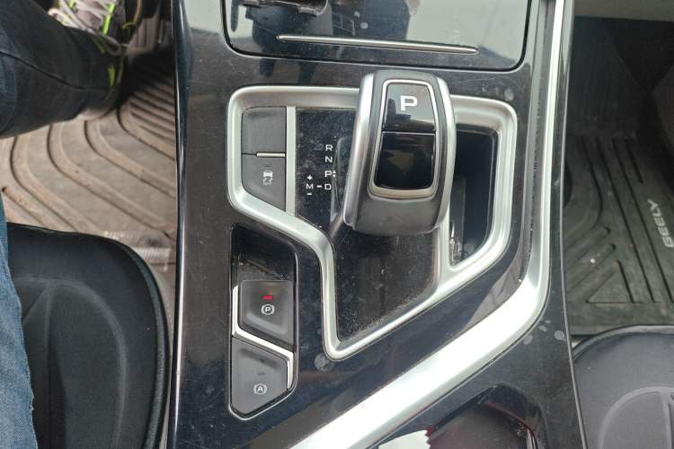 Used Geely Auto Jiajie 2019 1.8TD Automatic Enjoyment Model Gear Lever