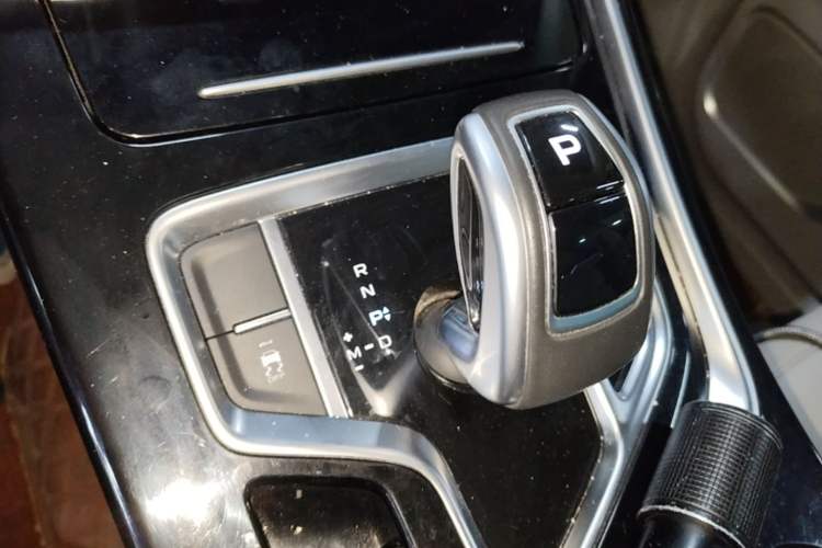 Used Geely Auto Jiajie 2019 1.8TD Automatic Enjoyment Model Gear Lever